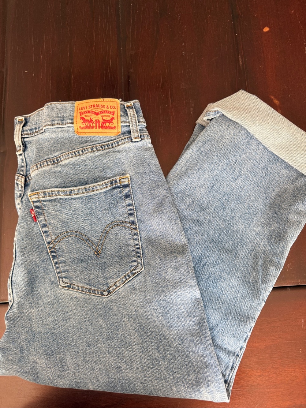 Levi's Women's Light Blue Straight Jeans